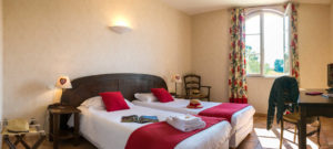 Hôtel Bastide Saint-Martin près de Carcassonne (Aude) - Chambre 2 lits ©Florent Chatroussat