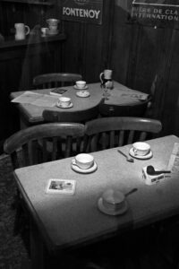 Xaronval, village 1900 - Bistrot, tasses à café