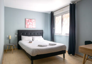 Hôtel Astoria Carcassonne ©Florent Chatroussat - Chambre familiale 1 lit 2 personnes + lits superposés